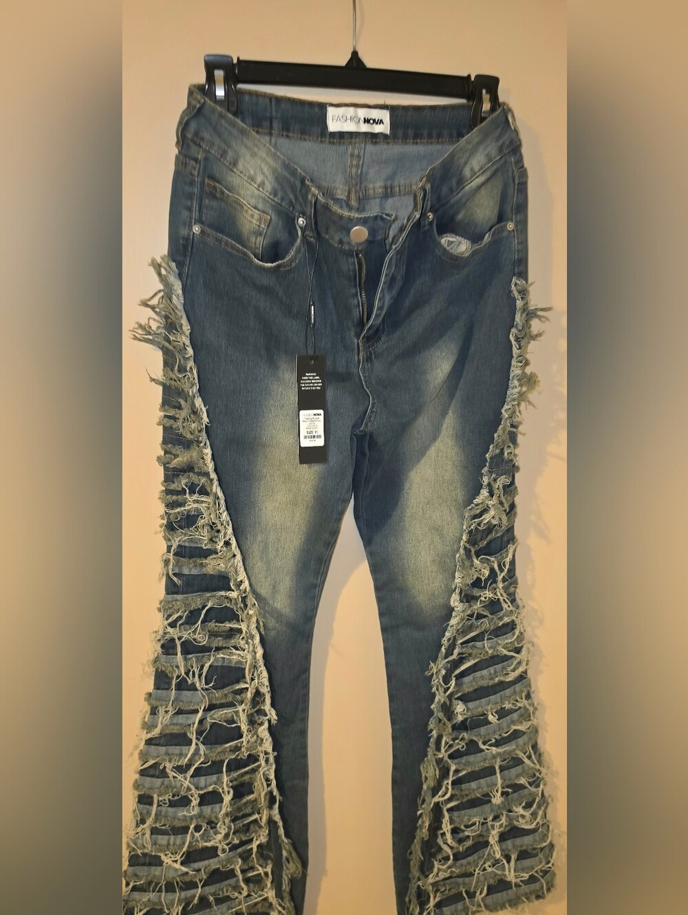 Feeling Brand New Tinted Flare Jeans - Medium Wash